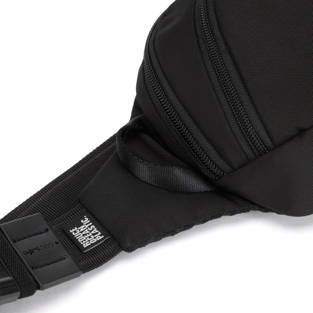 Сумка через плече антизлодій Pacsafe V Action Sling, 5 ступенів захисту