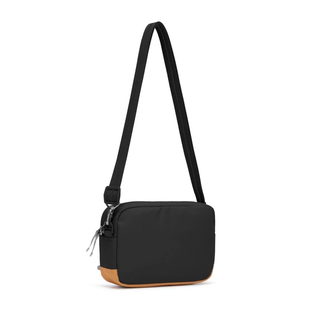 Сумка через плече антизлодій Pacsafe GO crossbody, 6 ступенів захисту