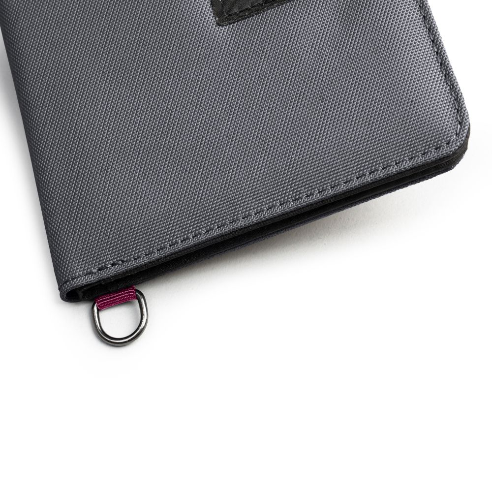 Гаманець антизлодій Pacsafe RFIDsafe bifold