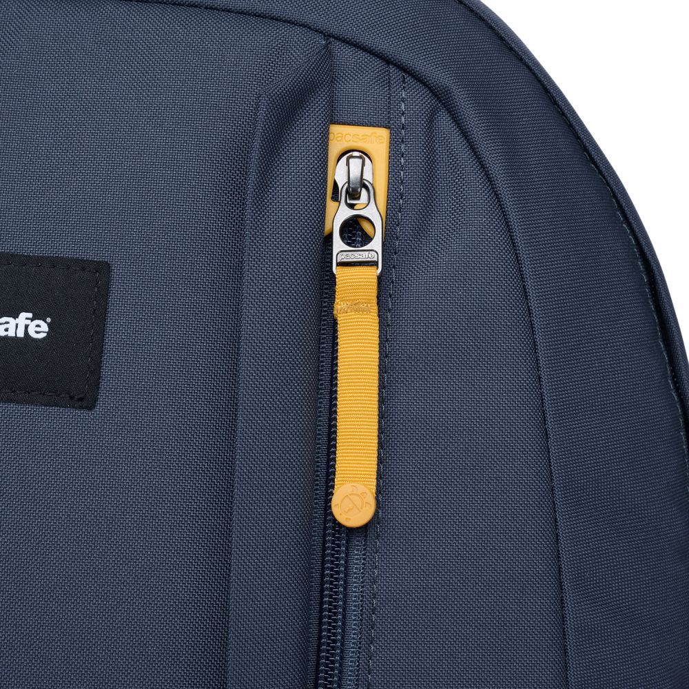 Рюкзак антизлодій Pacsafe GO 25L, 6 ступенів захисту