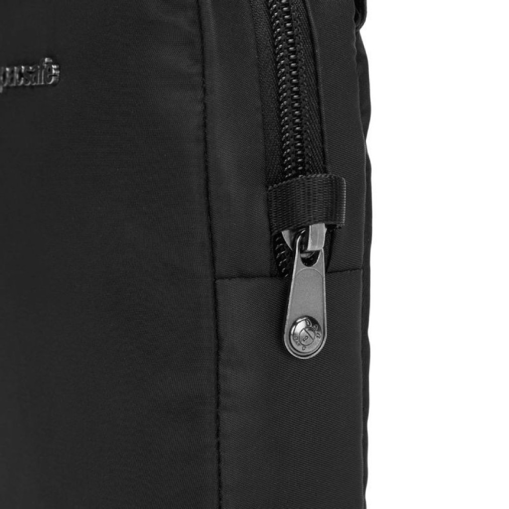 Сумка RFIDsafe travel crossbody bag, 3 ступеня захисту