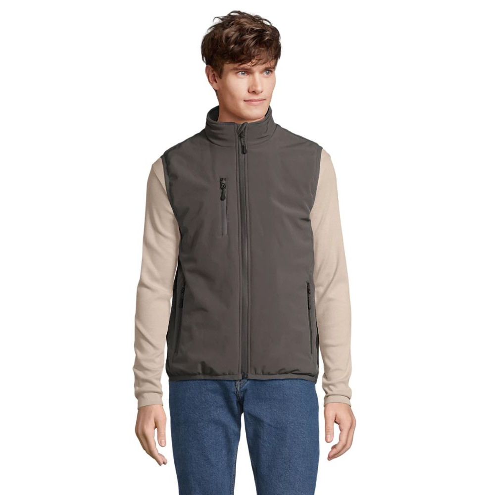 Жилет софтшел SOL’S Falcon Padded BW